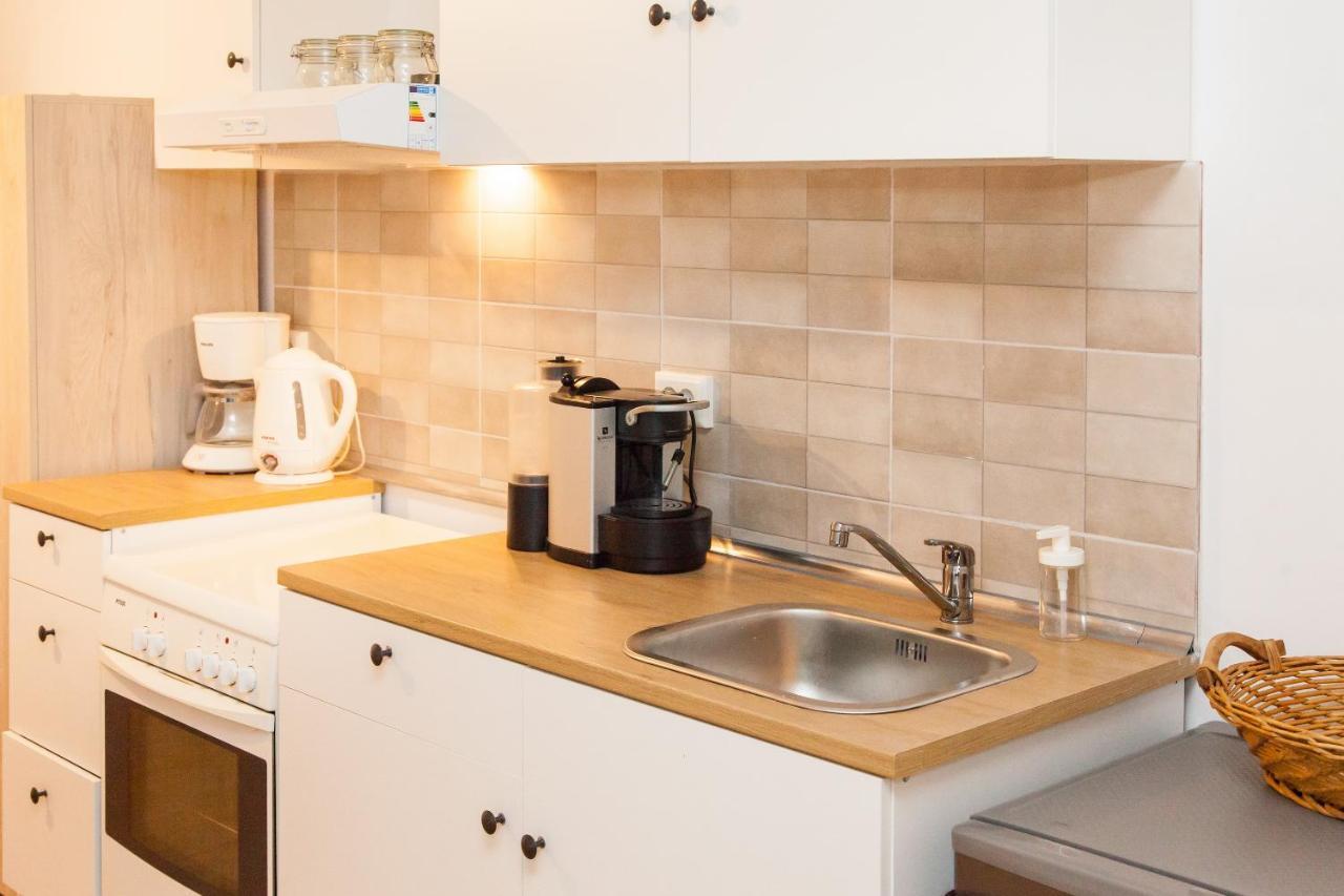 Glyfada Square Modern And Cozy Apartment Voúla Exteriör bild